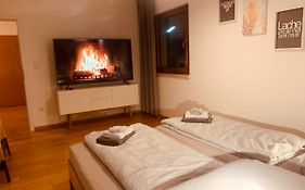 modern&cozy 2 Zimmer Wohnung, Balkon, Parkplatz