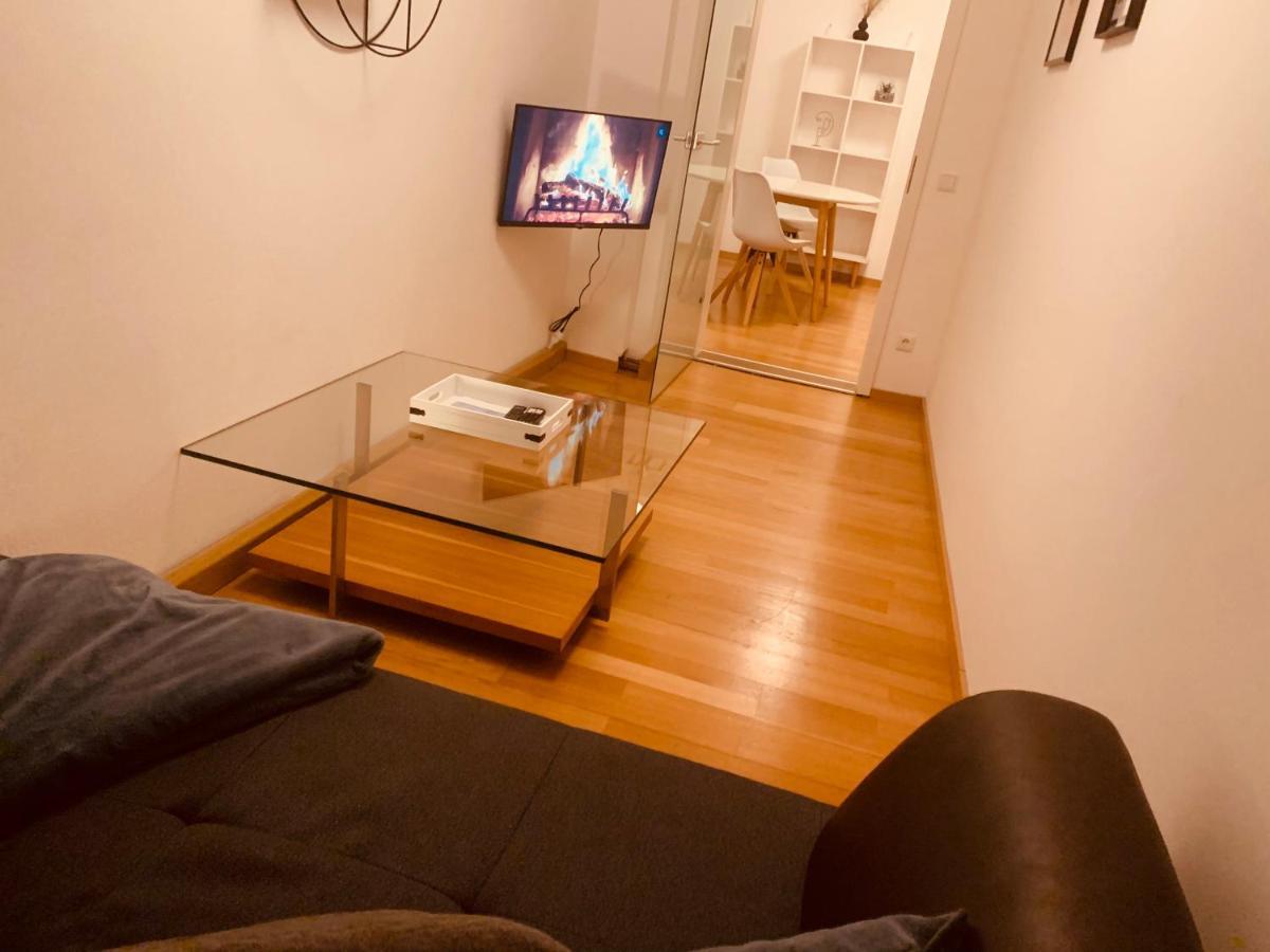 modern&cozy 2 Zimmer Wohnung, Balkon, Parkplatz Salzweg Exterior foto